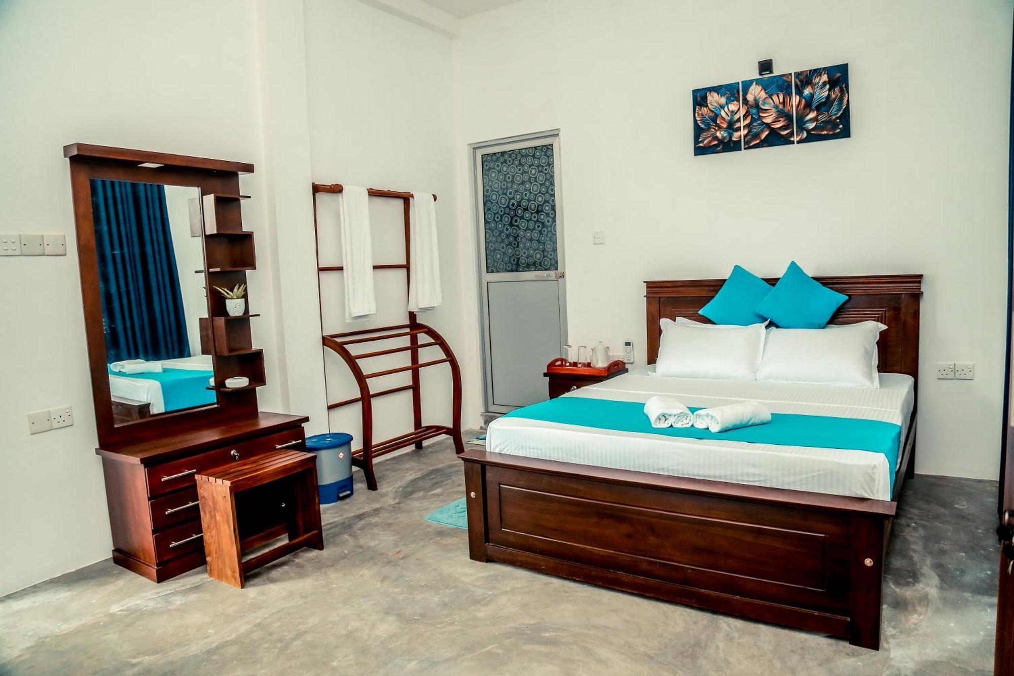 Painkiller Hiriketiya Apartamento Dikwella Exterior foto
